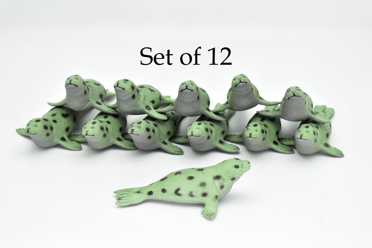 Seal, Spotted Seal, Very Nice Plastic Replica   5 1/2-inch  -  F468 B6