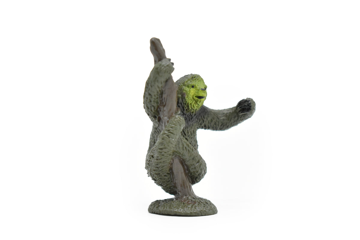 Sloth, Folivora, three-toed sloths, (Bradypodidae), Very Nice Plastic Animal, Hand Painted, Educational, Figure, Lifelike, Diorama Model, Replica, Toy, Kids, Gift,   2 Inches Tall.     CWG124 B238