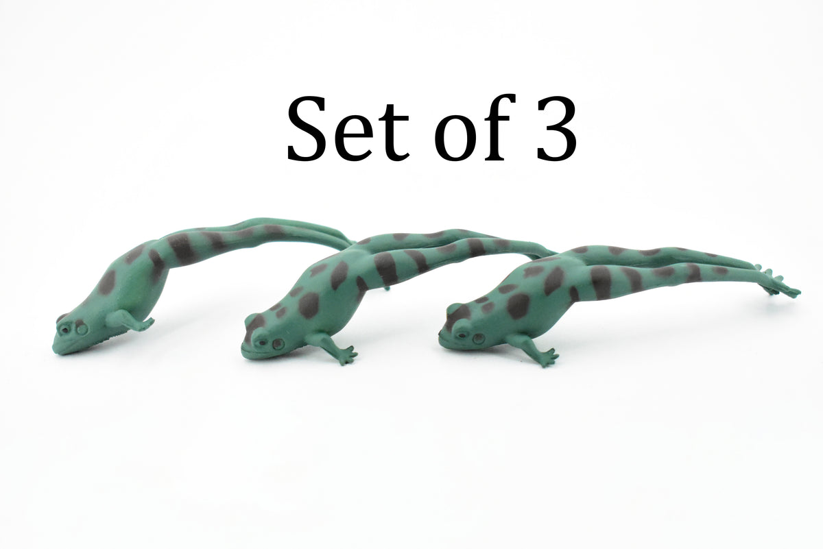Frog Leaping Bullfrog Realistic Toy Rainforest Model Plastic Figure Gift 3.5  F423 B9