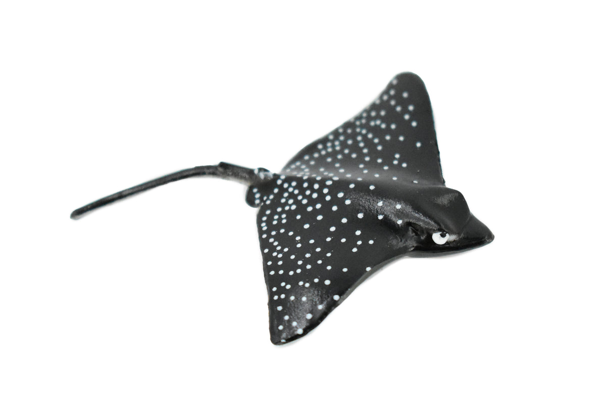 Spotted Eagle Ray, Duckbill ray, or Bonnet skate, Rubber Fish, Realistic Toy Figure, Diorama Model, Replica, Kids, Educational Design, Gift,    2 1/2 Inches.     CH439 BB109