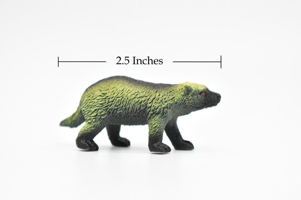 Wolverine, Very Nice Plastic Animal, Gulo gulo, Hand Painted, Realistic, Educational, Diorama Model, Lifelike, Toy,  2 1/2 Inches. 