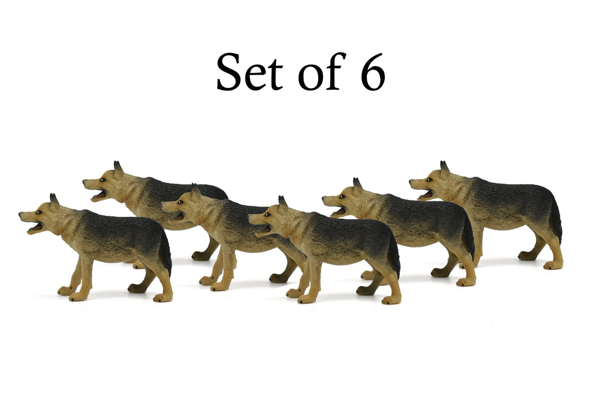 Wolf, Canis lupus, Timber, Hand Painted, High Quality, Hard Rubber, Realistic, Very Nice Design, Educational, Diorama Model, Lifelike, Toy, Gift,  3 Inches.    CWG189 BB44