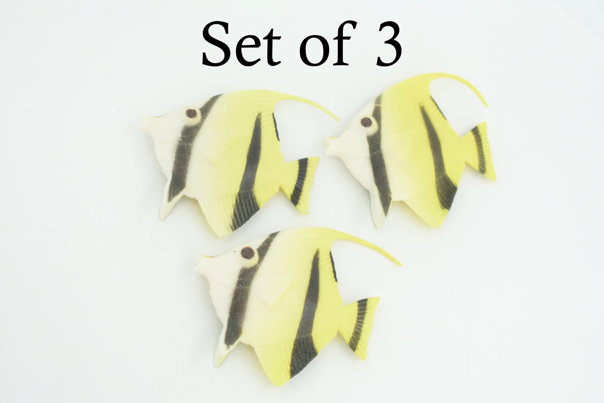 Moorish Idol, (Zanclus cornutus) Tropical, Rubber Fish Design, Realistic Figure, Educational, Figure, Lifelike, Toy Model, Figurine, Replica, Gift,       2 1/2"       F3449 B48