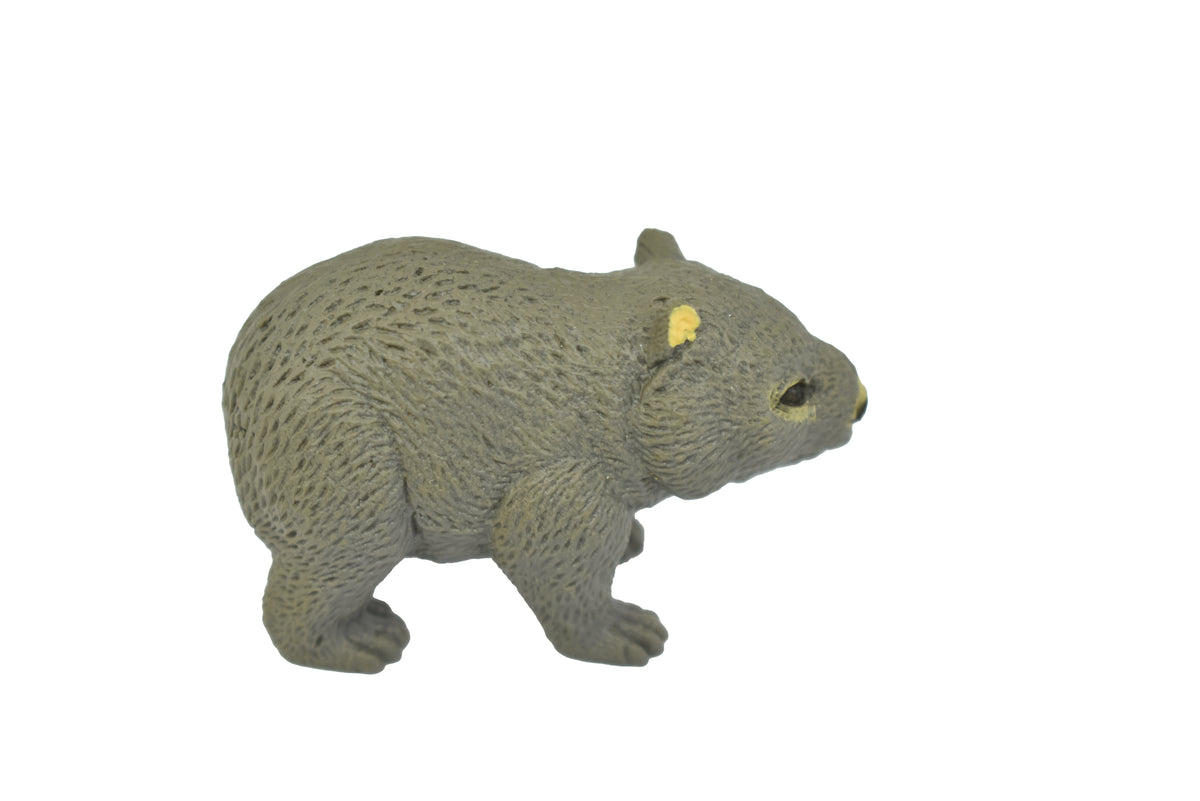 Wombat, ~ Very Nice Plastic Replica  2"  ~ F1090-B170