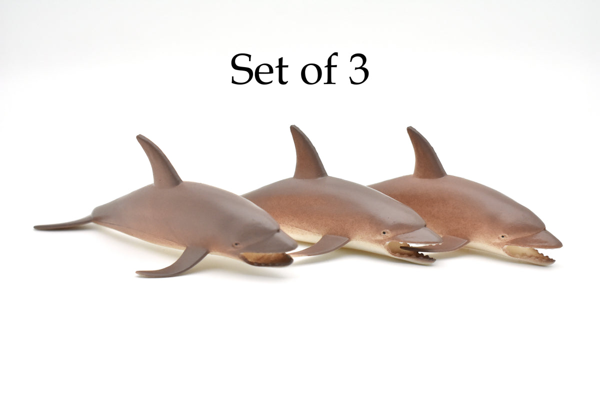 Dolphin, River Porpoise, Hollow Plastic Replica   4 1/2" Long    F0018-B22