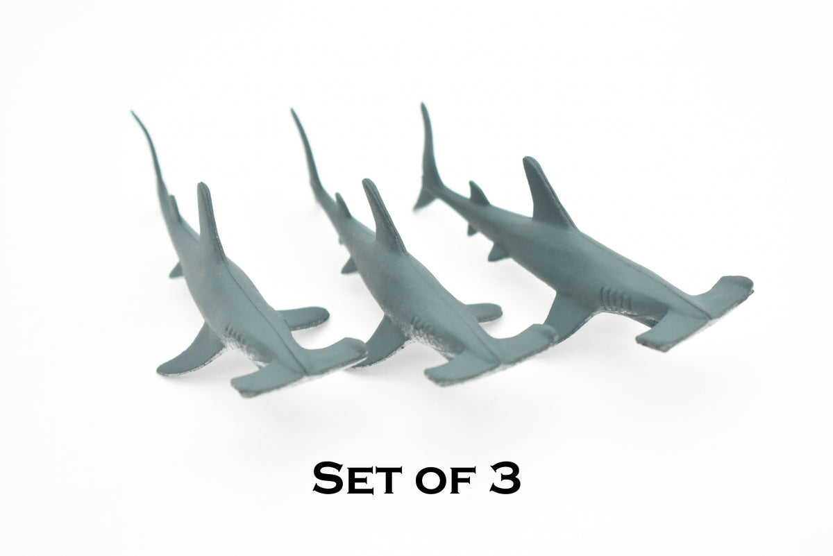 Hammerhead Shark, Curved, Very Nice Plastic Replica   3"   -   F234 B76