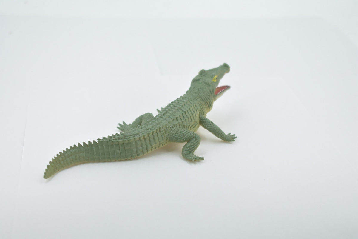 American Alligator, Crocodile, Alligator Mississippiensis, Hand Painted, Educational, Rubber Reptile, Realistic Figure, Lifelike, Diorama Model, Toy, 7 Inches.