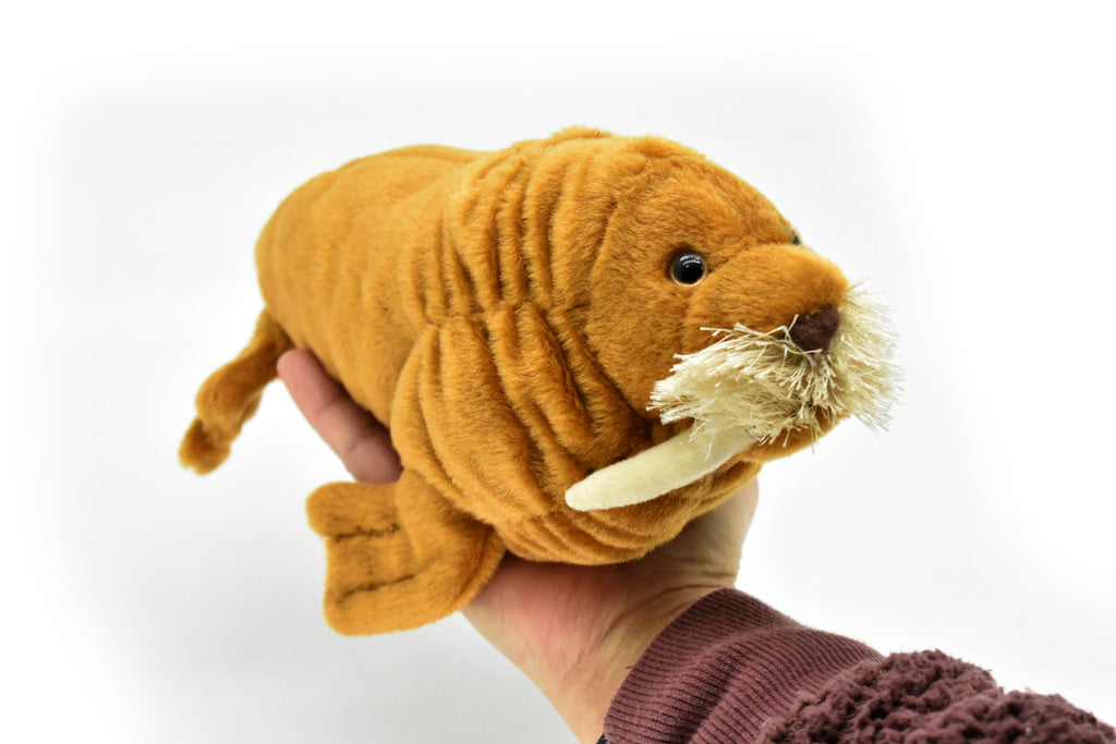 Walrus, Very Nice Plush Animal   10 inches long   -   F3554 B221