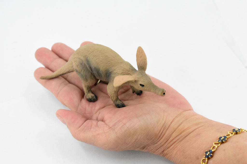 Aardvark, Orycteropus afer, Museum Quality, Hand Painted, Rubber Animal, Realistic Toy Figure, Model, Replica, Kids, Educational,  5 Inches.