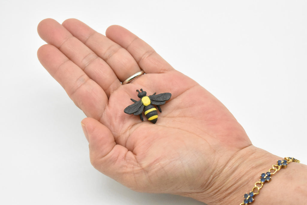 Bumblebee, flexible, Rubber Toy Animal, Realistic Figure, Model, Replica, Kids Educational Gift,     1"     F3416 B33