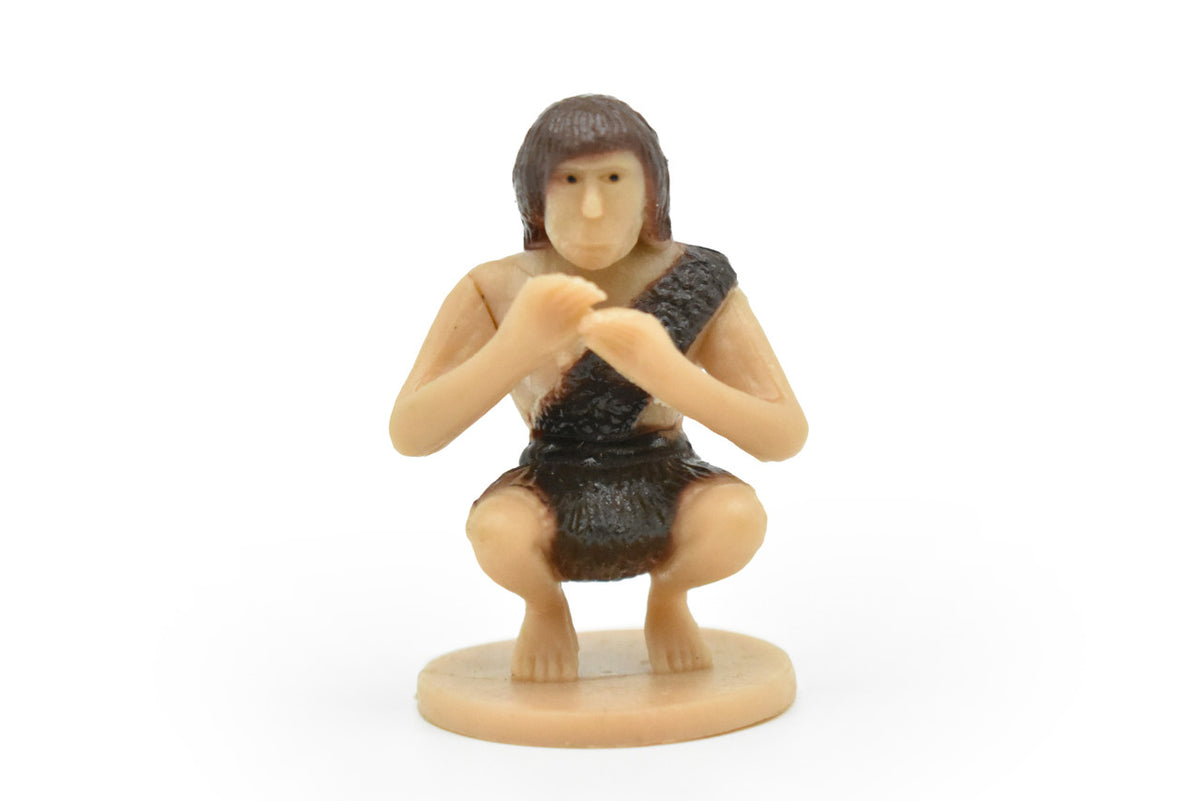 Prehistoric Man, Caveman, Very Nice Plastic Reproduction   2"    F4462 B222