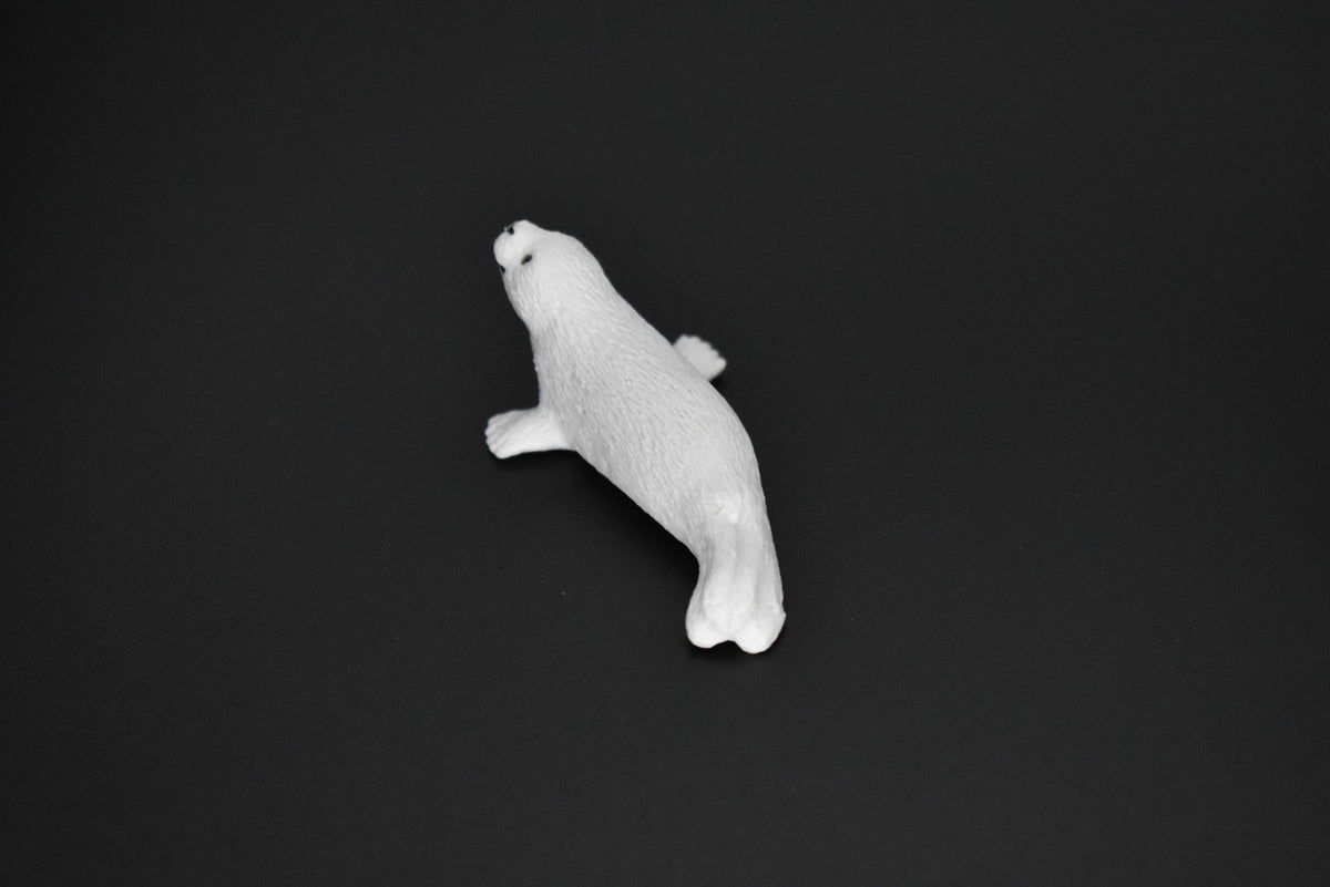Harp Seal, Saddleback seal, High Quality, Plastic, Hand Painted, Realistic, Figure, Model, Replica, Toy, Kids, Educational, Gift,    2"     F3502 B67