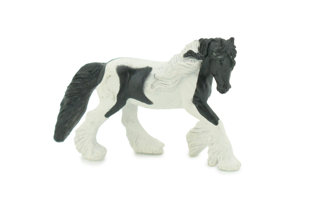Horse, Gypsy Vanner, Plastic Toy Animal, Realistic Figure, Farm Model, Barnyard Replica, Kids Educational Gift 2 1/2" F7017 B97 
