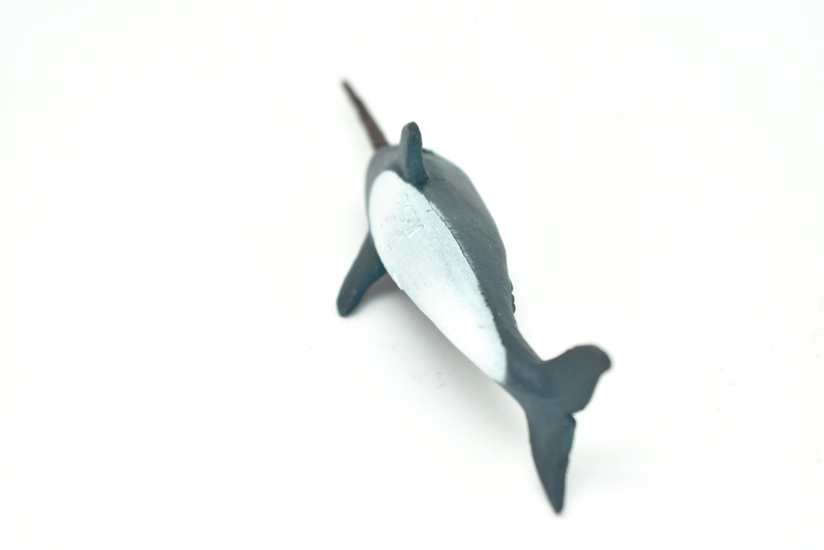 Narwhal Whale, Very Nice Plastic Replica  3"Long   ~  F3905-B9