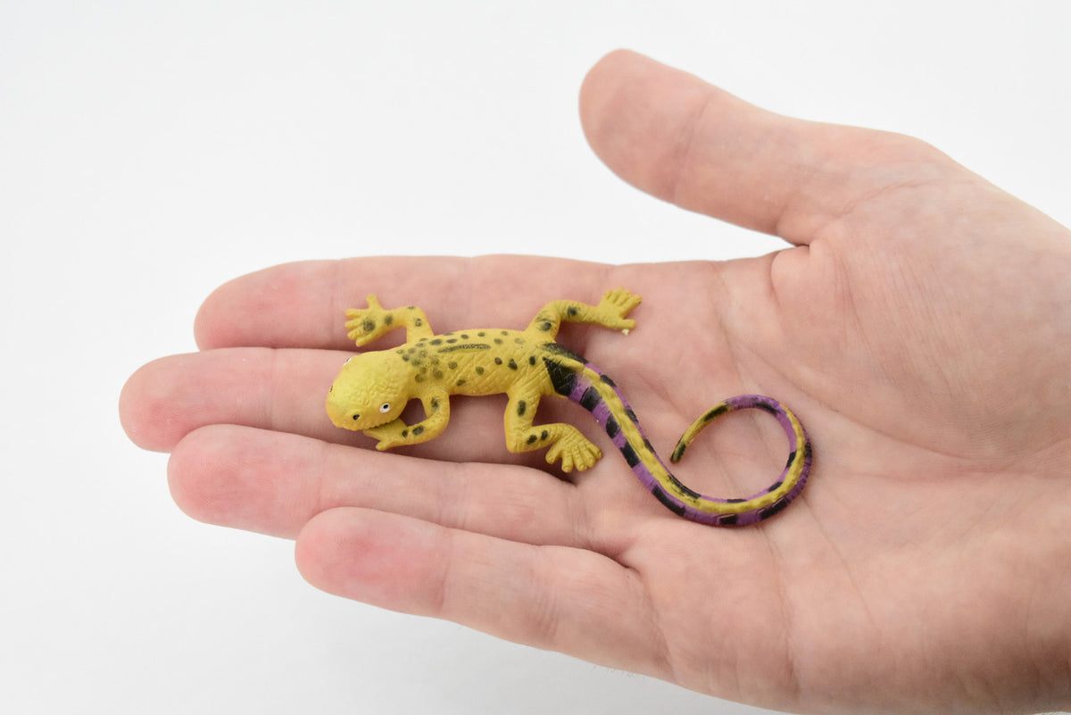 Gecko with Purple Tail, Lizard, Reptile, Soft Stretchy Rubber Toy, Realistic, Rainforest, Figure, Model, Replica, Kids, Educational, Gift   4"     F0113 B13