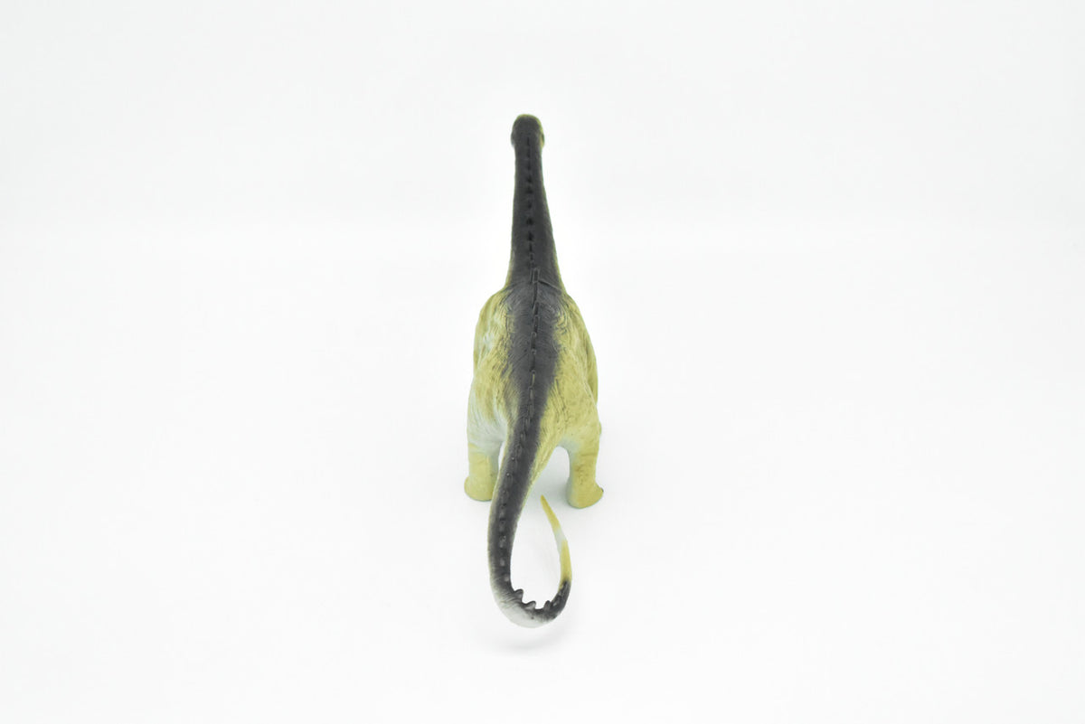 Diplodocus Dinosaur,  Very Nice Plastic Replica    10"    F3050-B2