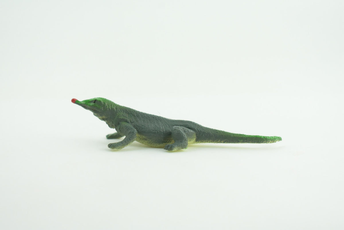 North American green anole Lizard, Rubber Reptile, Hand Painted, Educational, Realistic, Model, Replica, Toys, Kids, Gift,   2 1/2 Inches.    WR37 B197