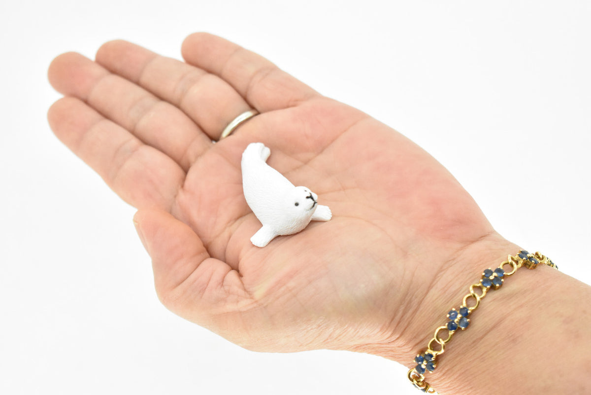 Harp Seal, Saddleback seal, High Quality, Plastic, Hand Painted, Realistic, Figure, Model, Replica, Toy, Kids, Educational, Gift,    2" 