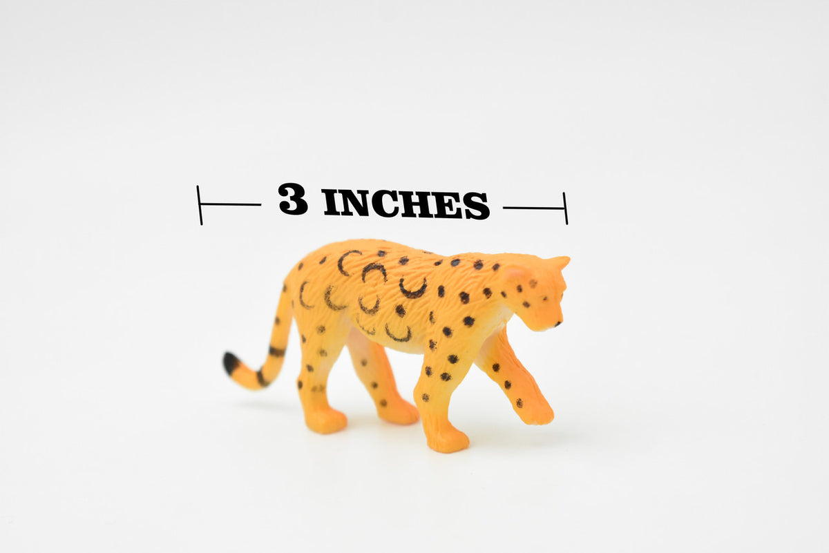Jaguar, Very Nice Plastic Replica  3"  -  F085 B43