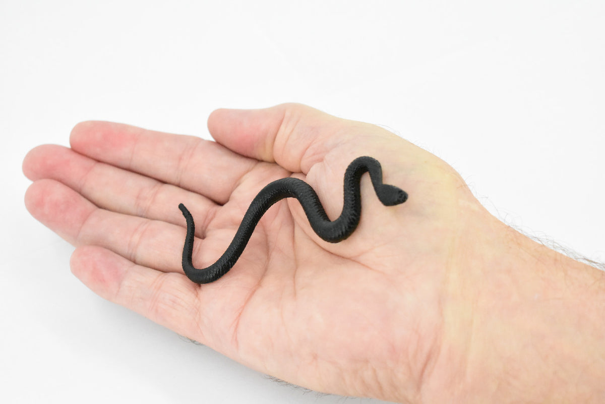 Snake, Black Mamba Snake, Rubber Reptile, Educational, Realistic Hand Painted, Figure, Lifelike Model, Figurine, Replica, Gift,       4 1/2"       F3463 B360