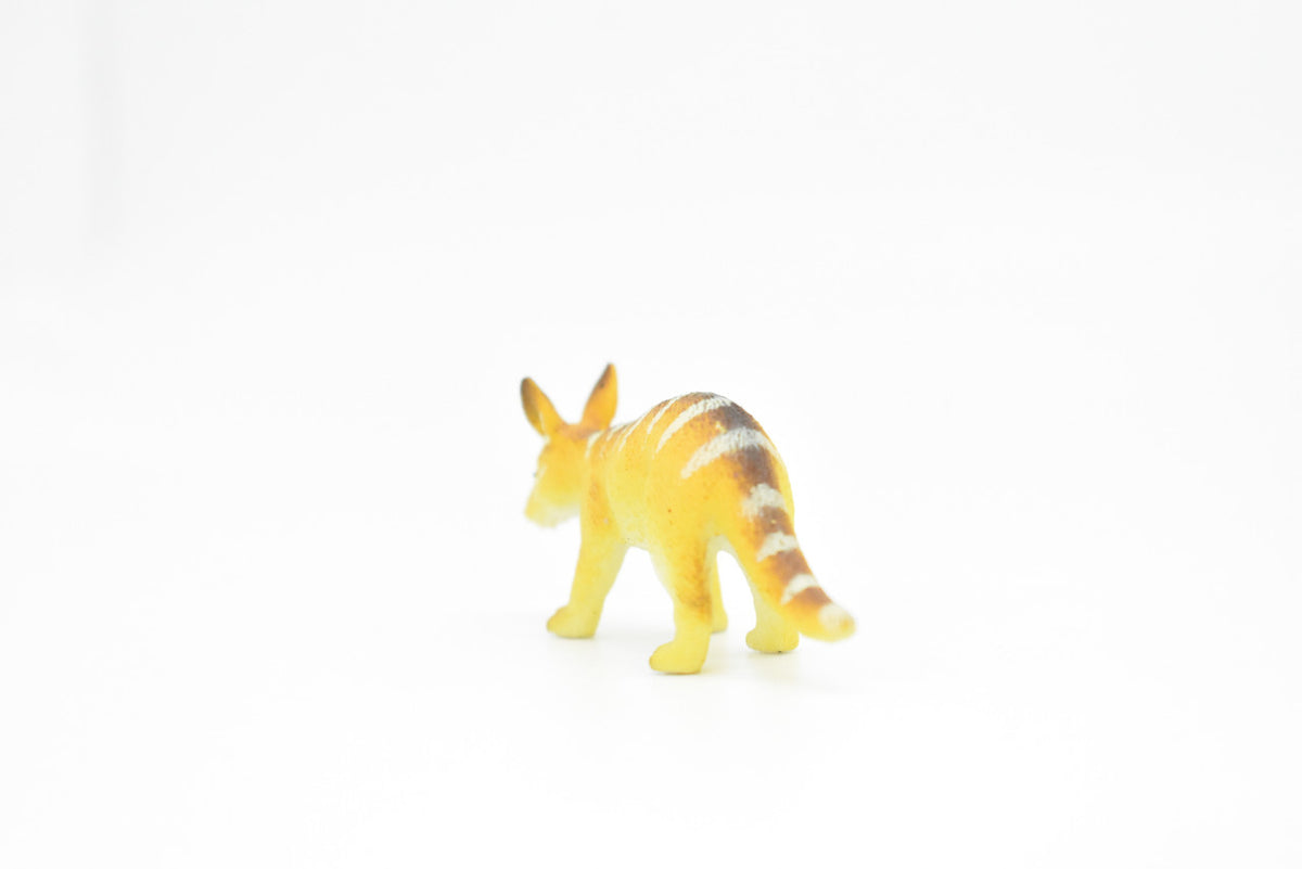 Numbat, Walpurti, Australian marsupial, Hand Painted, Very Nice Plastic Design, Animal Figure, Educational, Lifelike, Diorama Model, Toy, Kids, Gift,  3 Inches.   CWG116 B237