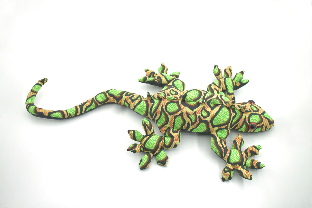 Lizard, Reptiles, Iguana, Green, Hand Made, Thailand Sand Creatures, Toy, Paper Weight, Bean Bag, Cornhole, Game, Kids, Educational, Gift, 17" 2 lbs