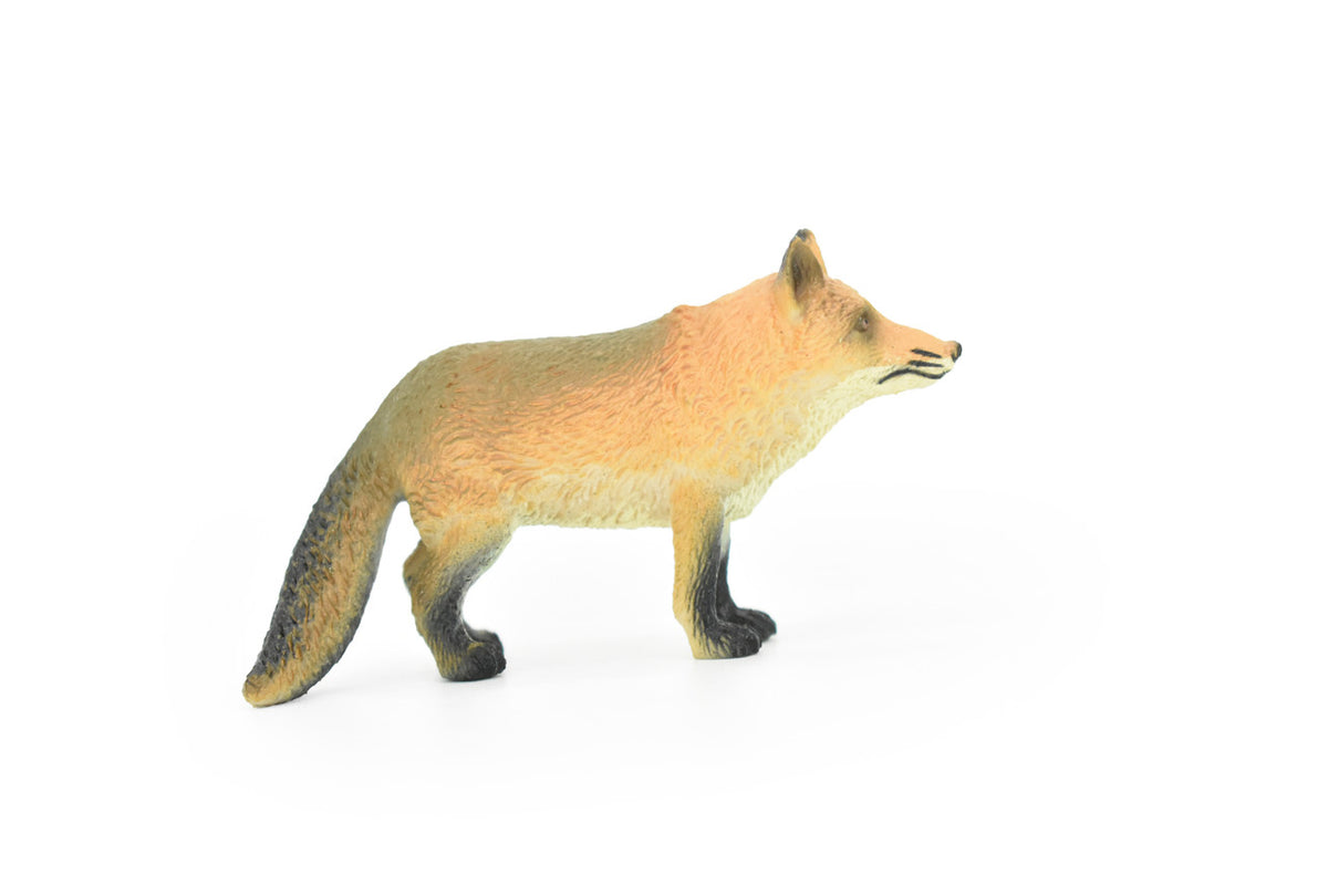 Fox, Red, Very Realistic Rubber Reproduction, Hand Painted Figurines     3"      CH140 B244