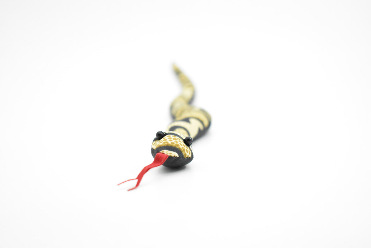 Snake, Reptiles, Brown, Hand Made In Thailand, Sand Creatures, Paper Weight, Bean Bag, Cornhole, Game, Toy, Kids, Educational, Gift,   12 Inches Long.   TH19 BB68