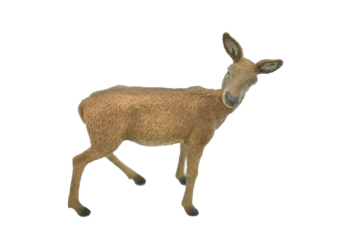 Deer, Whitetail, Mule Deer, Museum Quality, Animal, Educational, Realistic Hand Painted, Diorama Figure, Lifelike Model, Vintage Replica, Toy, Gift,    3 1/2  Inches. 