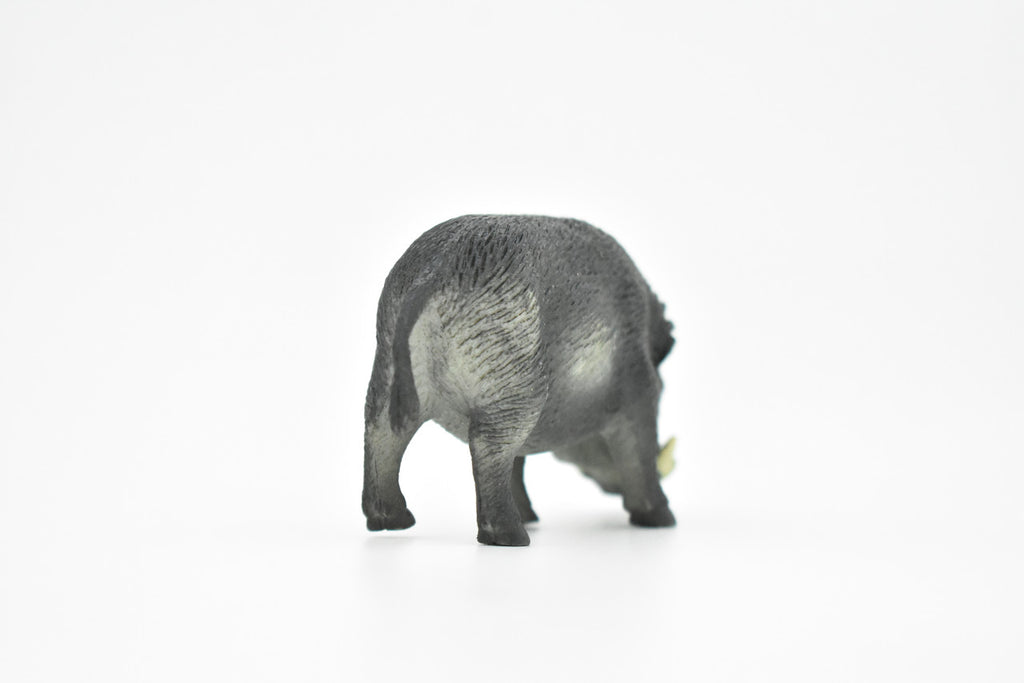 Wild Pig, Wild Boar, Swine, Realistic Rubber Reproduction, Hand Painted Figurines    3.5"     CH150 B247