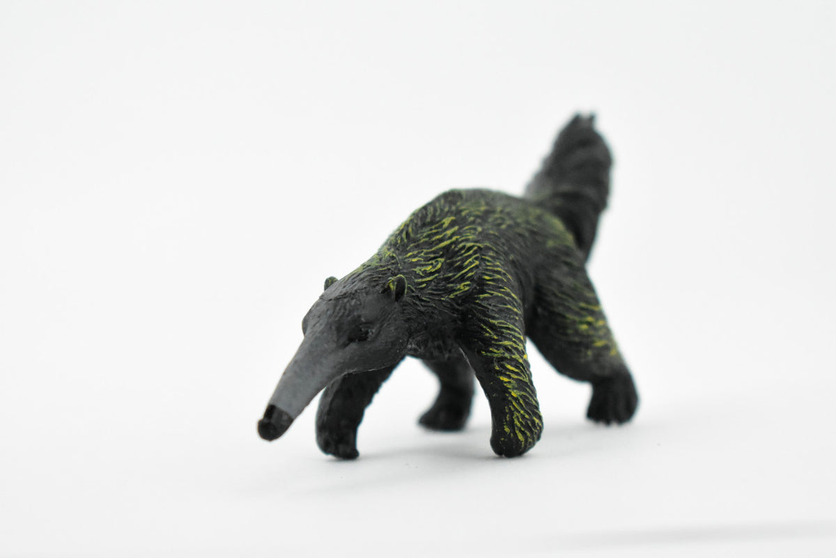 Anteater, Vermilingua, Very Nice Design, Hand Painted, Educational, Rubber Animal, Realistic Toy Figure, Diorama Model, Kids,  3 1/2 Inches.