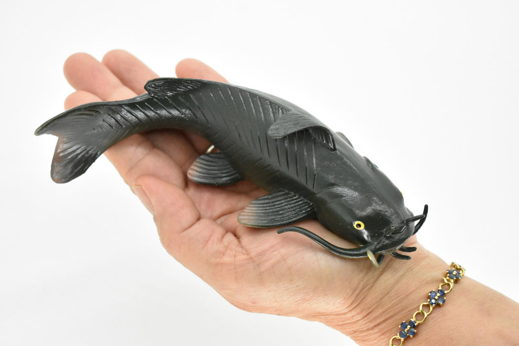 Catfish, Toy, Freshwater Fish, Bullheads, Very Realistic Rubber Figure, Model, Educational, Animal, Hand Painted Figurines,   6"     CH031 BB72