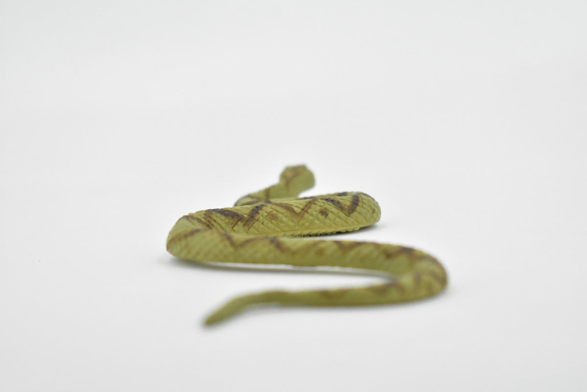 Snake, Diamondback Rattlesnake, Rubber Reptile, Educational, Realistic Hand Painted, Figure, Lifelike Model, Figurine, Replica, Gift,       5 1/2"