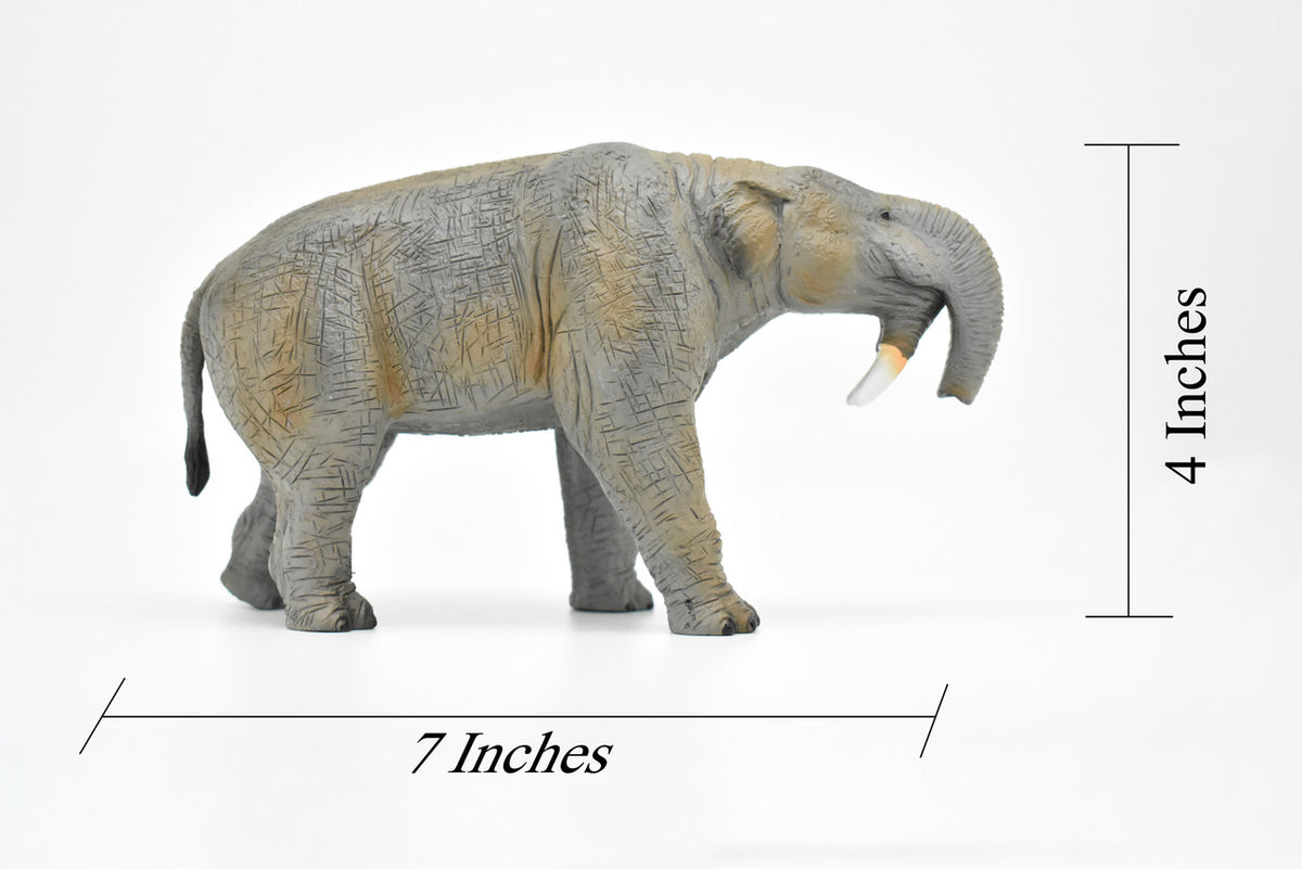 Deinotherium, Ancient Elephant,  Museum Quality Plastic Replica   7"   M084 B605