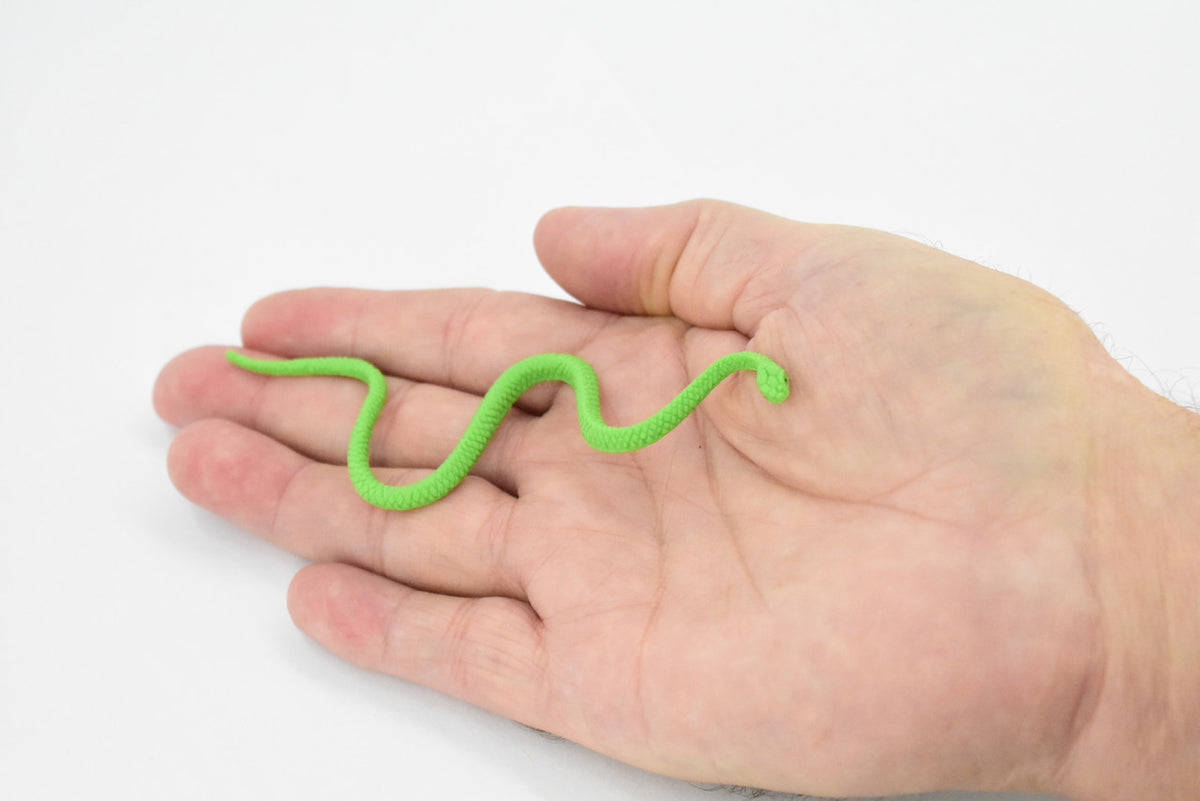 Snake, Green Tree Snake,  Rubber Reptile, Educational, Realistic Hand Painted, Figure, Lifelike Model, Figurine, Replica, Gift,       5"      F5000 B255