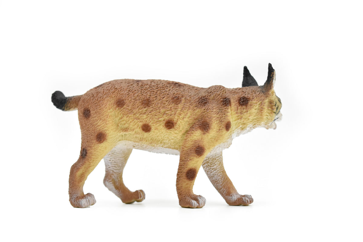 Lynx,  Very Nice Plastic Replica  5" -  F4339 B3