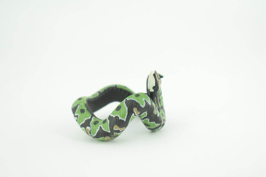 Green Boa Snake Bracelet, Snake Wrist Band, Plastic Reptile, Educational, Realistic, Beautiful Design, Figure, Lifelike, Replica, Gift,     3"   RI70 B663