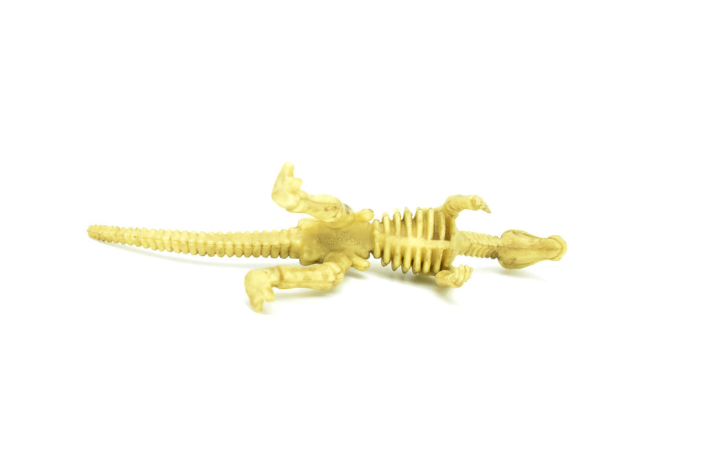 Hadrosaurus Dinosaur, Skeleton, Very Nice Plastic Replica    6"   -   F3290 B66