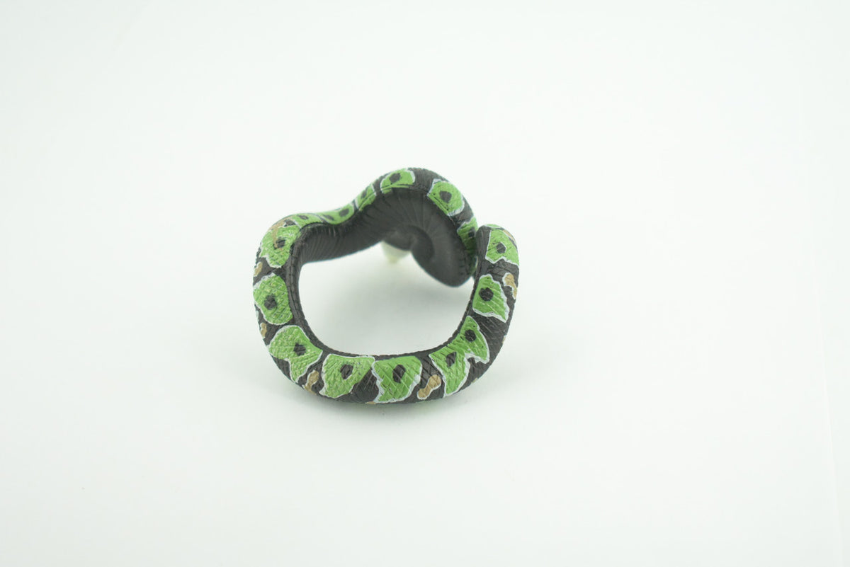 Green Boa Snake Bracelet, Snake Wrist Band, Plastic Reptile, Educational, Realistic, Beautiful Design, Figure, Lifelike, Replica, Gift,     3"   RI70 B663