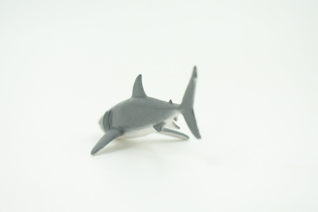 Bull Shark, River Shark, Very Nice Rubber Fish, Educational, Realistic Figure, Lifelike Model, Figurine, Replica, Gift,     3 1/2"  SF03 B51