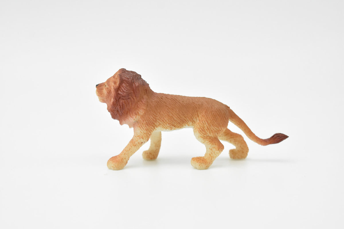 Lion, ~ Plastic Replica 2 3/4"  ~  F763-B213