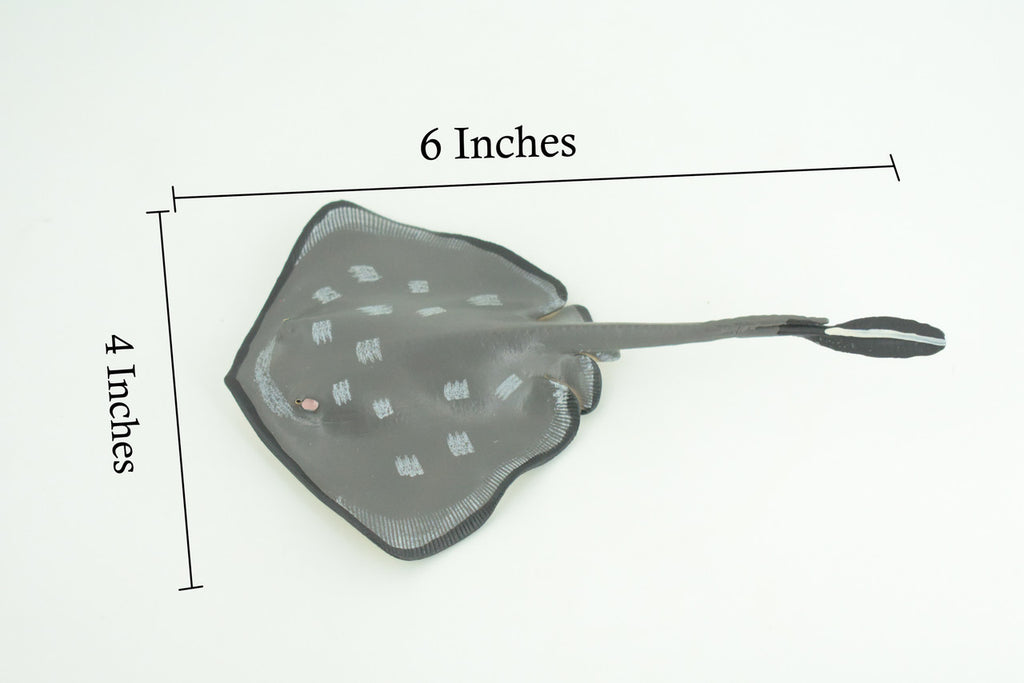 Sting Ray, Spotted Stingray, Museum Quality, Hand Painted, Rubber Fish, Realistic, Diorama, Model, Toy, Kids, Educational, Gift, 6 Inches. CH1017 BB216