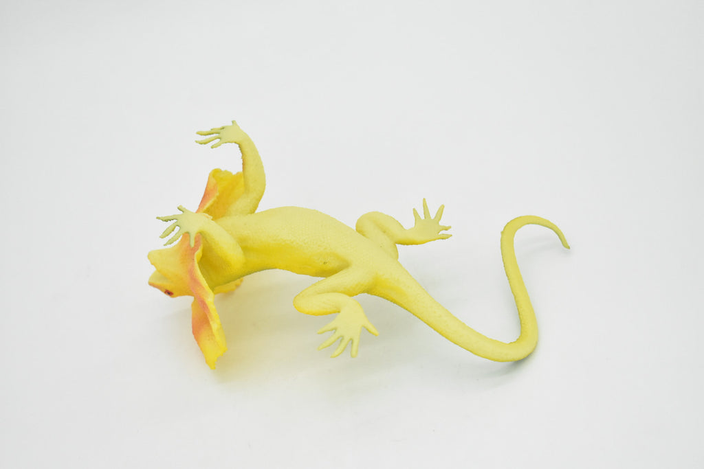 Lizard, Frilled Lizard, Frill-necked, Reptile, Very Realistic Rubber Reproduction, Hand Painted Figurines,    7"    RI14 B259