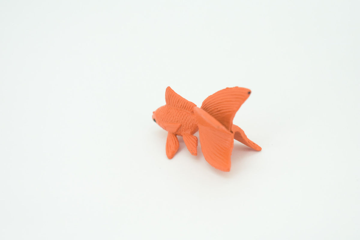 Fantail Goldfish, Fancy Goldfish, Rubber Fish, Realistic Figure, Educational, Lifelike, Toy Model, Figurine, Replica, Gift       1 3/4"   F1672 B63