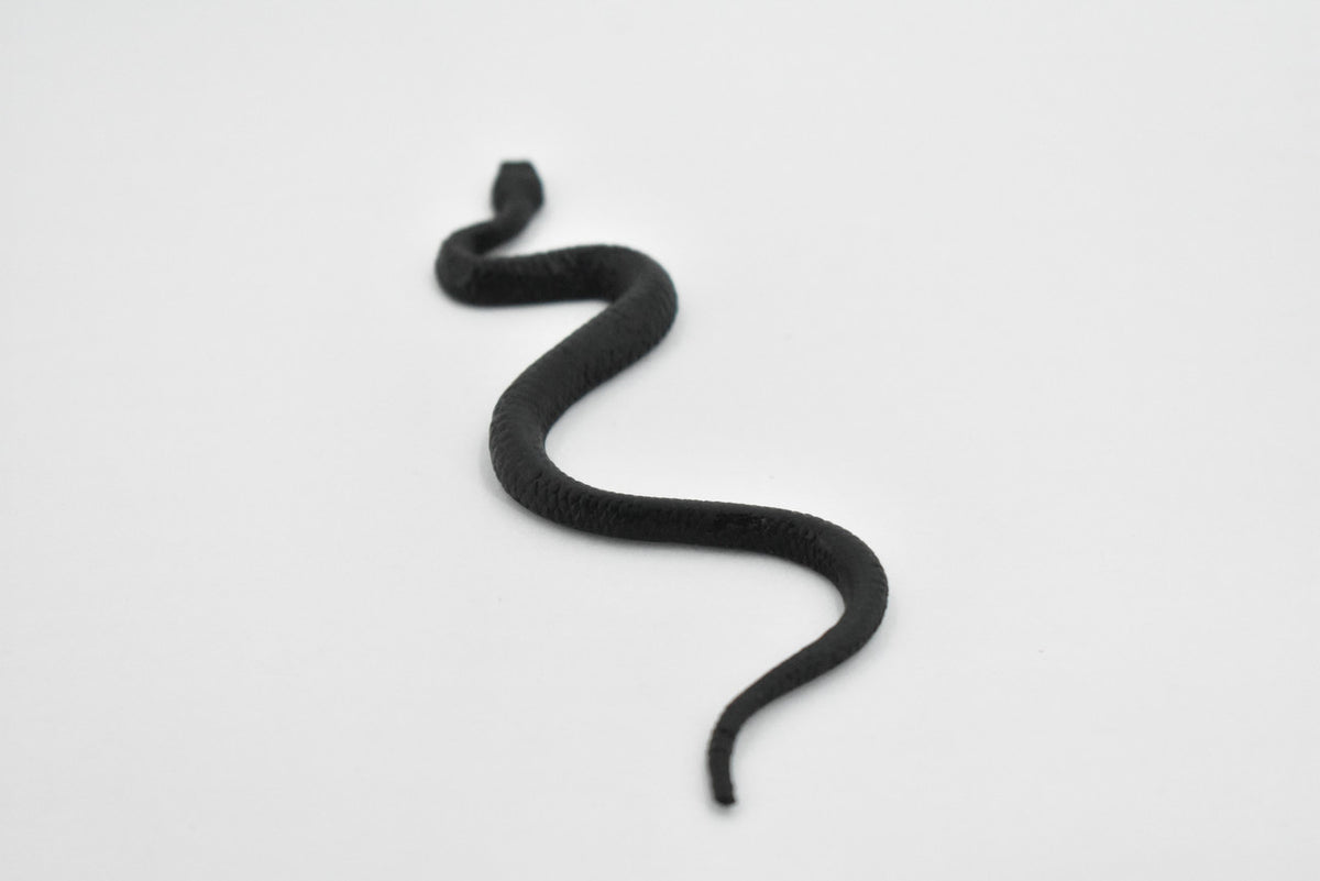 North American Racer, Snake, Rubber Reptile, Educational, Realistic Hand Painted, Figure, Lifelike Model, Figurine, Replica, Gift,    4 1/2 Inches.     F3050 B364