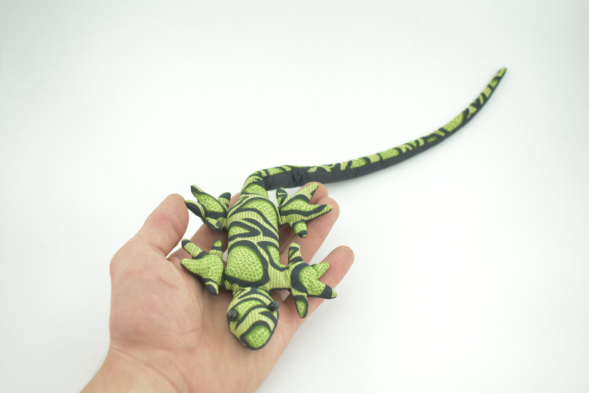 Lizard, Reptiles, Green, Hand Made In Thailand, Sand Creatures, Paper Weight, Bean Bag, Cornhole, Game, Toy, Kids, Educational, 16  Inches. 
