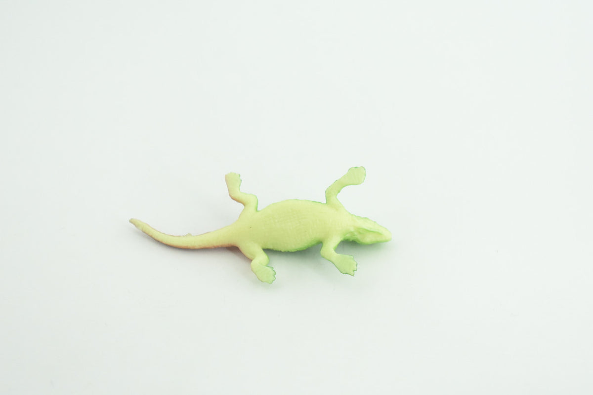 Green Iguana with Brown Tail, Lizard, Rubber Reptile, Hand Painted, Educational, Realistic, Model, Replica, Toys, Kids, Gift,   2 1/2 Inches.    WR45 B197