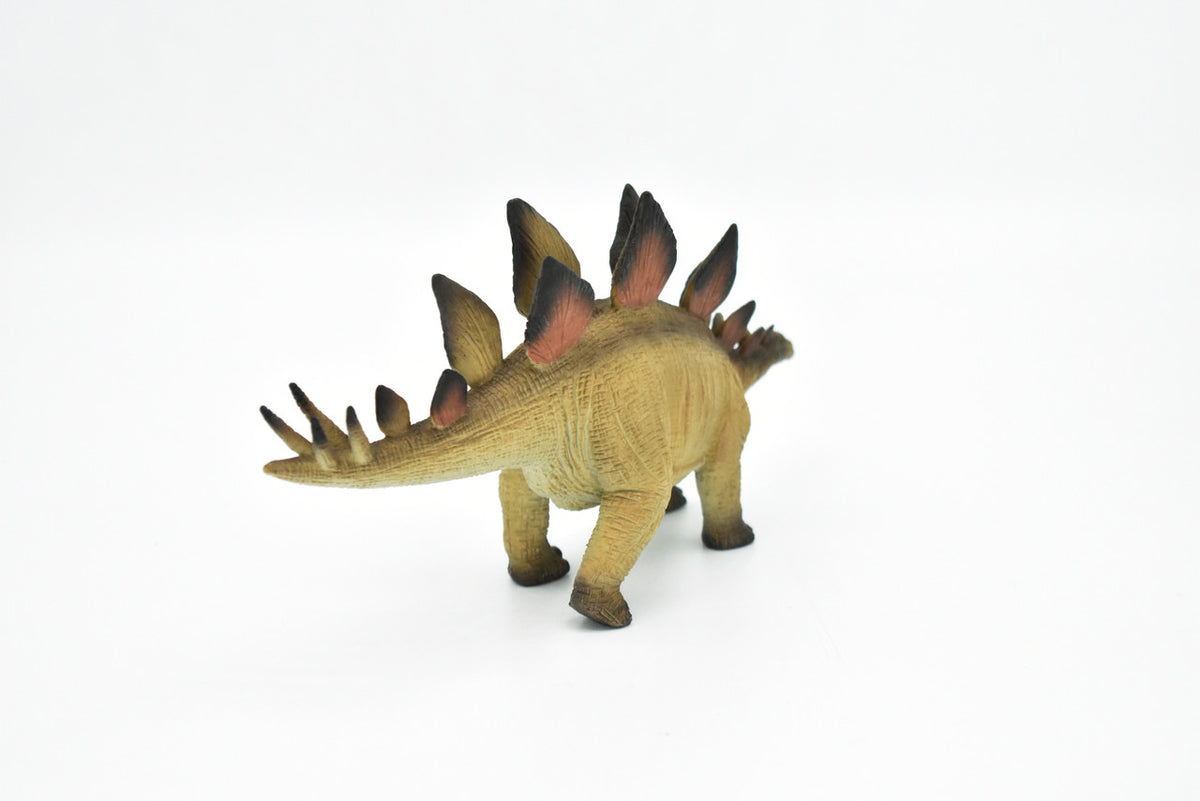 Stegosaurus Dinosaur,  Museum Quality Plastic Replica    7"  M015-B631