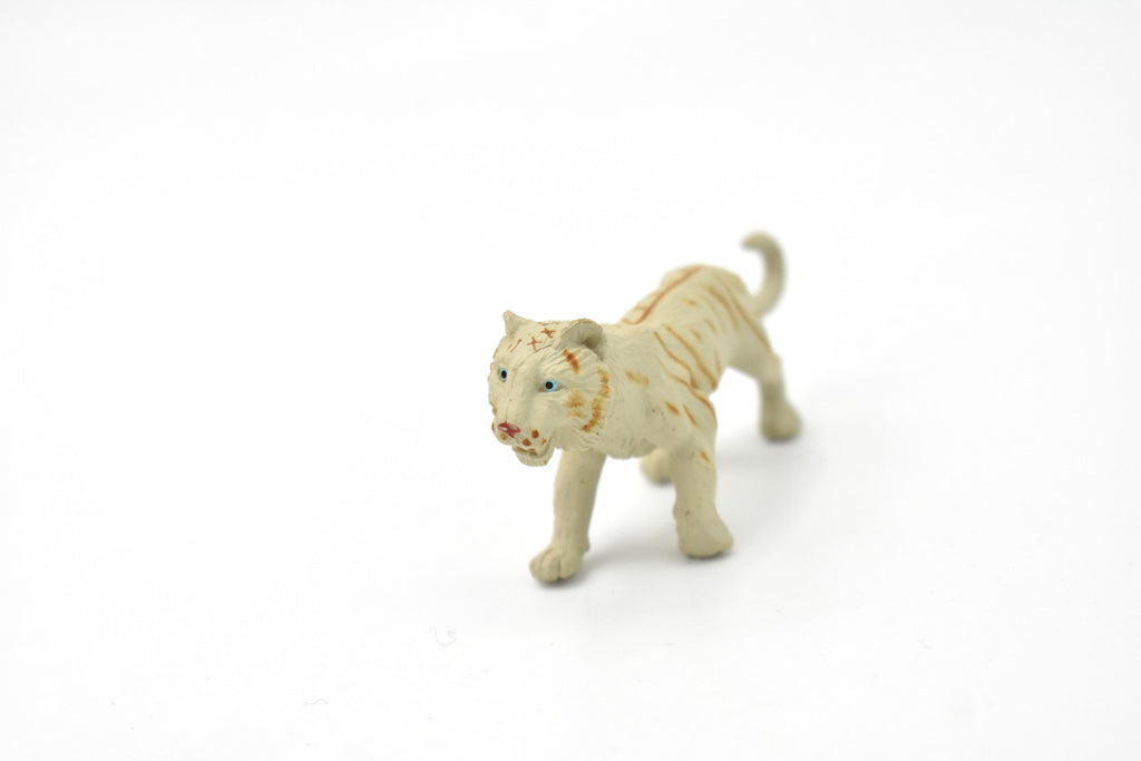 Tiger, White, Realistic Toy Model Plastic Replica Animal Kids Educational Gift  3" F7029 B26