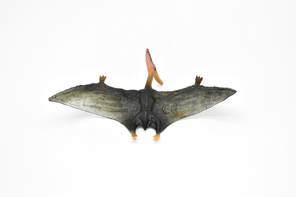 Pteranodon Dinosaur, Museum Quality, Animal, Educational, Realistic Hand Painted, Figure, Lifelike Model, Vintage Replica, Toy, Gift,    3 Inches.    F8121 B117